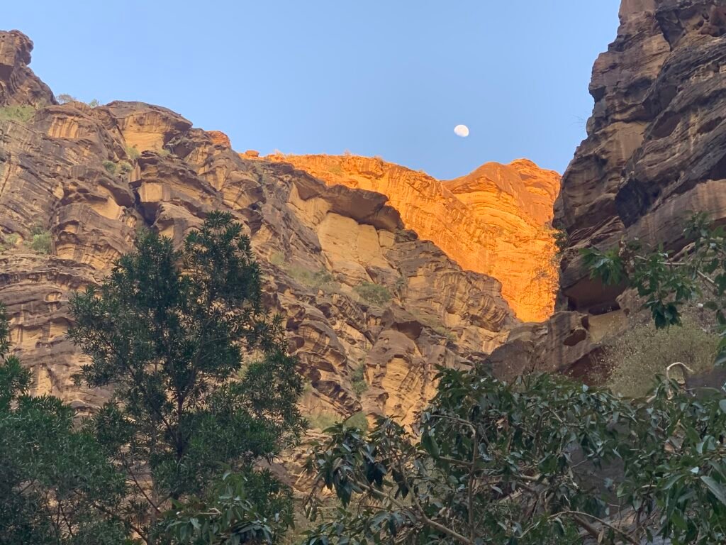 Gotta leave before it gets dark. The moon is already visible here at Wadi Lajab.