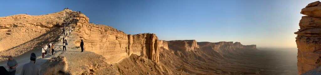 A Panorama showing the path to ascend in context. The path is quite wide really though it can get quite busy at times.