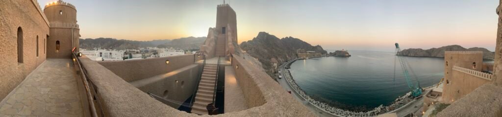 Budget Itinerary Oman. A panorama on Al Mirani Fort